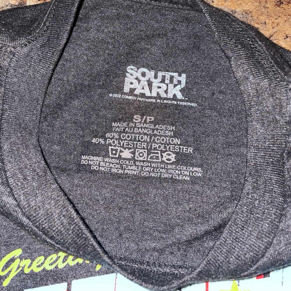 New South Park Christmas T-Shirt - Picture 2 of 8